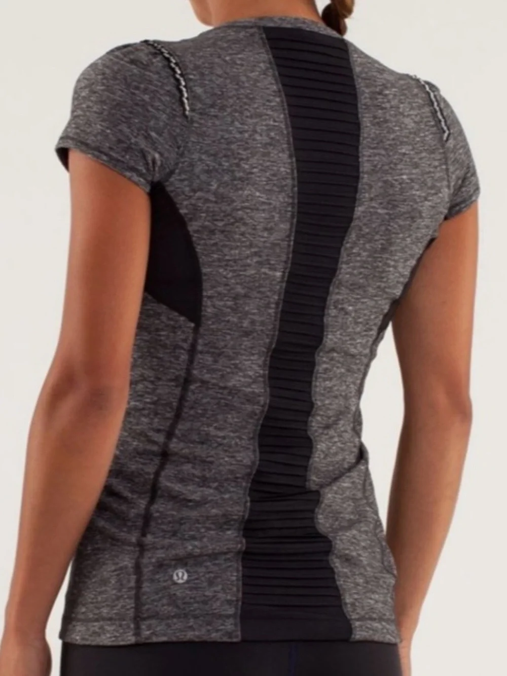 LululemonRun Softly Gray and Black Moisture wicking fabric size small T-shirt.